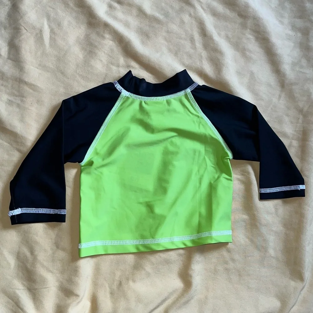 Flap Happy Kids UV 50 NWT Fish Print Rash Guard Swim Top Size 12M